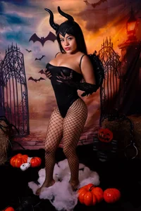 shelsyloreds Maleficamente sexy 🖤 Εικόνα 4