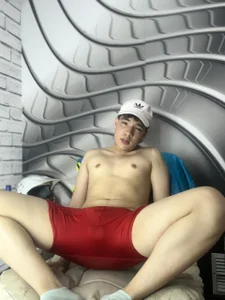 TheSweetKenny's in my gamer room Sex Photo 5