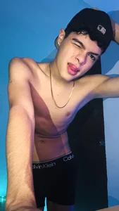 luiser_hotie 🔥🥵 Pic