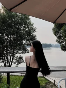 2kmfromyou's photo
