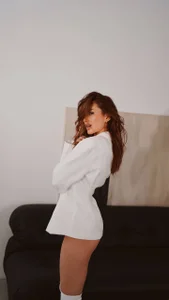 OmeliaDior Public Hình 8