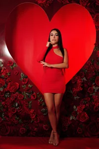 victoria_castillo1 san valentin Immagine  2