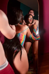 CameronyMartinn . Hình 2