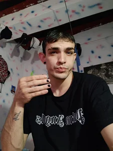 Nice poses, but the face doesn't help. de themaykiin18 Foto