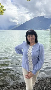 expensive_lady Public Hình 8