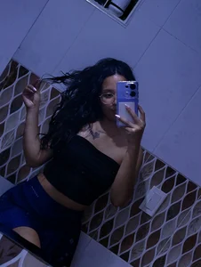 Ivonee23 ❤️🌹 Pic 4