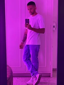 MaicolParker_ Public Εικόνα 3