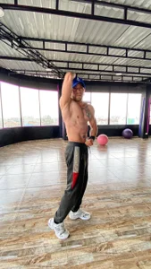 Sexmuscle17 Public Pic 2