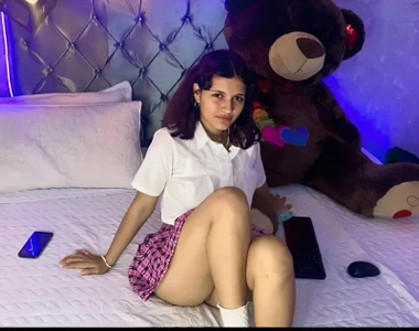 Zdjęcia MiaBella18 Public:  5