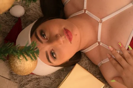 linda_montoya lovers of my face 😍 Bilde 2