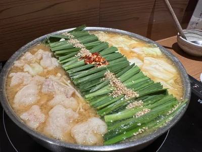 maya_chan_desu 🤍 Gambar