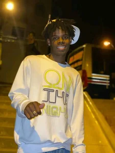 Public de royce_ebony  photos