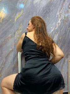 Milf_Drip 🔥 “MILF: Elegance and Pure Vice” Pic 3