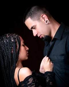 tony_and_sophia A genuine and passionate love Pic 5