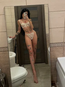 Melissa_crazy The site removed the ban from my account, I'm back! Poză