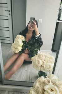 Courtneyyk_ Public Billede 4