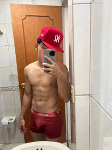 _TaylorBlack Boy fitness for U Hình 4