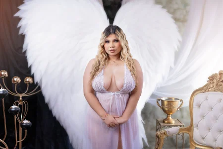 stephaniediaz FALLEN ANGEL Foto 6