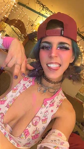 Public od MegaTinyyy  8 snímek