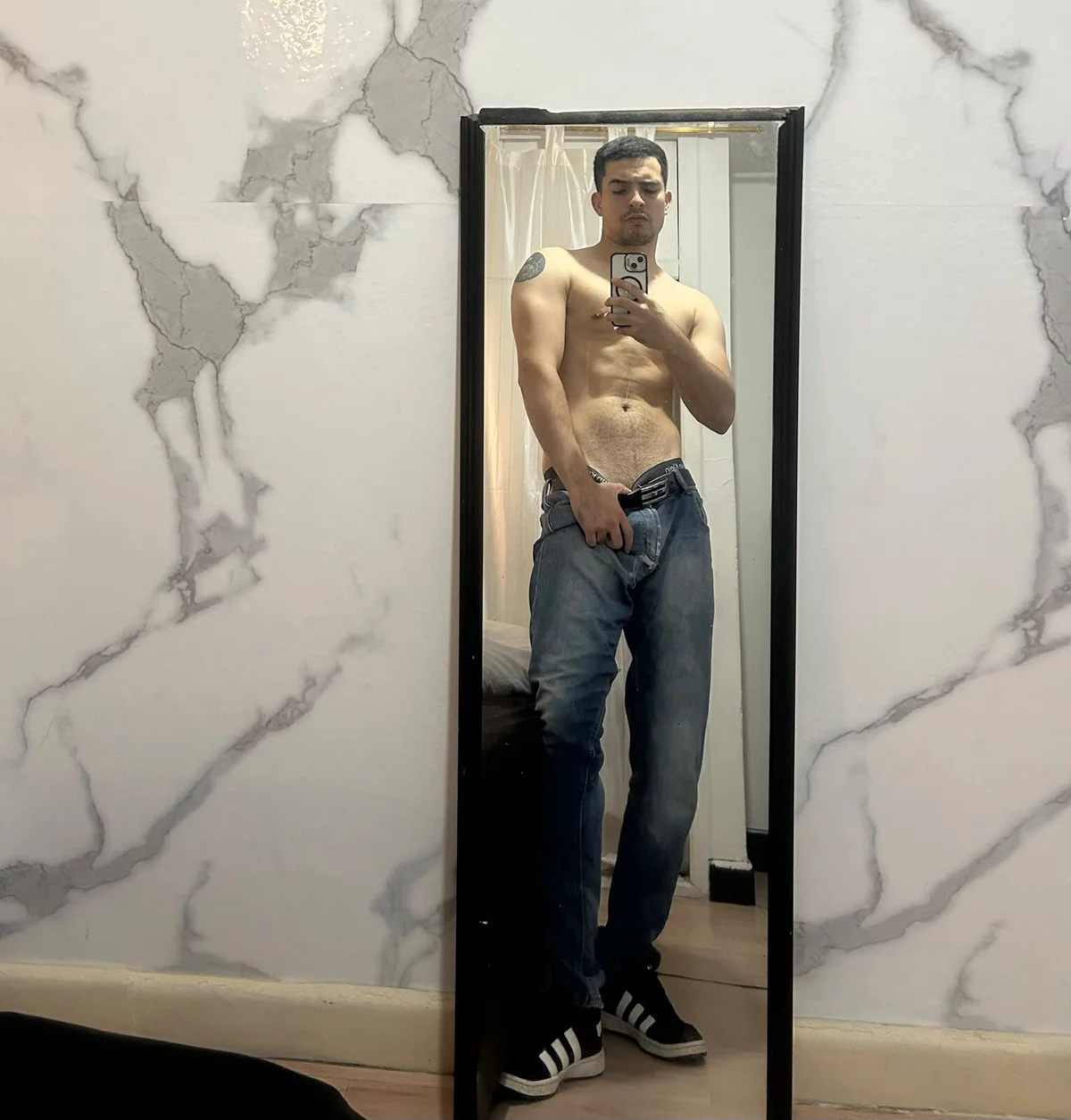 tanner-hard_ Δημοφιλής εικόνα 5576