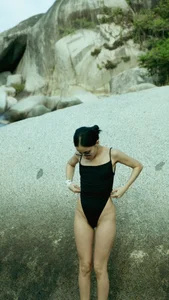 antonella_maitt1 Swimsuit.🩷 Foto 3