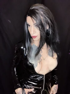 transagera Black Pic 9