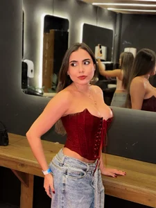 Lana666_ Public Pic 8