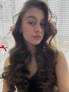 LiseVener Home photoset 😊 사진 4