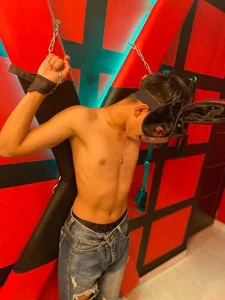 Santy_carrington Public Pic 3