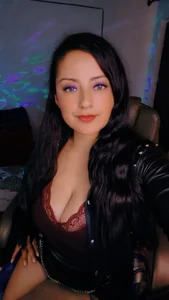 kristelltender1 momentos Pic 2