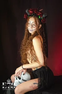 Get to know my sweet or naughty side od Tamara_slimx  3 snímek