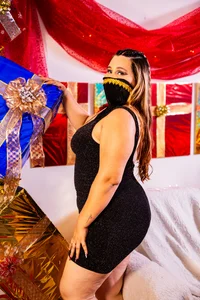 SalmaZamann Spend an elegant Christmas Pic 8