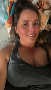 BlondieOG955 Public Pic 4