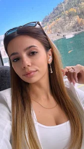 Skinny_Sophie Public Pic 5