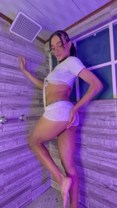 Mika__velvet Wet Temptation 💜💦 Foto