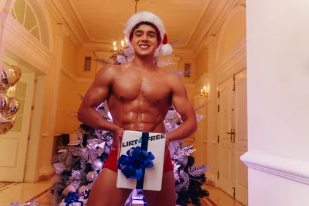 Anker_Colin Christmas صورة واحدة|Anker_Colin Christmas صورتان|Anker_Colin Christmas  3 صور|Anker_Colin Christmas  3 صورة