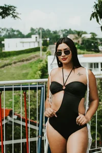 mensia_hernandz summer 2024 Foto 6