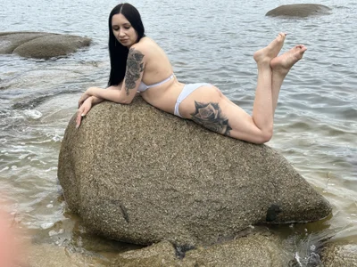 DreamyEva_ legs Pic