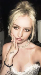 bambibabyy Public slika