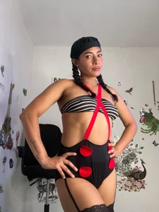 Yulihottsweett Sailor Pic