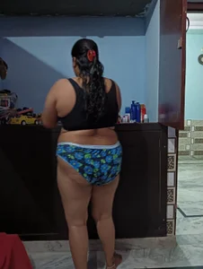youngcouplesraj's XXX Nude Photo 4