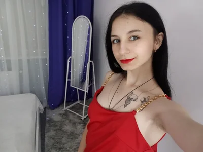 _Nika_Kik kullanıcısının cutie in a red dress albümü -  4 fotoğraf