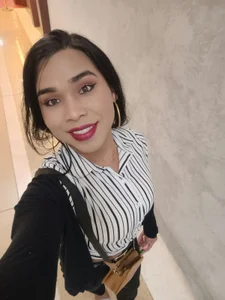 isabel_martinez_ Public Gambar 6