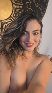 IsabellaaJoness 10/10 - {count, plural, one {תמונה אחת} two {שתי תמונות} many {# תמונות} other {# תמונות}}