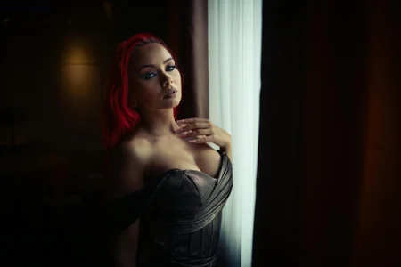Emmelyn Goddess Em Billede 3