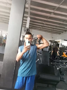 RichardWithe_: Gym time ( фото)