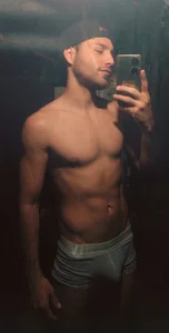 Angelo_Jag Public Foto 2