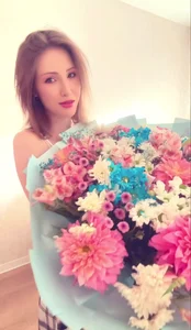 MargaretShyandSkinny beautiful flowers Pic 3