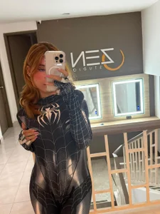 DahliaGrey 🕸️🕷️ Foto 2