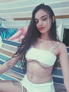 vega_roux Sunday mood Pic 2